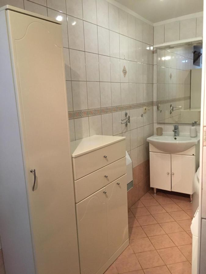 Apartment Jakov With Boat Mooring Zaboric Exterior photo